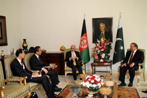 China, Pakistan, and Afghanistan call for Afghan reconciliation process - ảnh 1